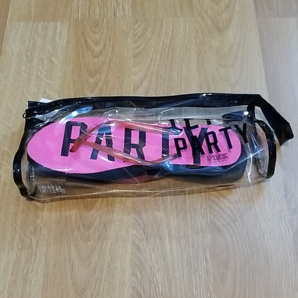 PINK let's party flip flops with travel bag size medium NWT - Picture 2 of 5